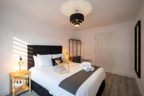 Stylist 2BD Flat Watford Central